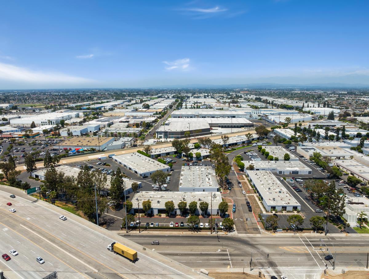 2,250 SF Flex Space in Garden Grove, CA Photo